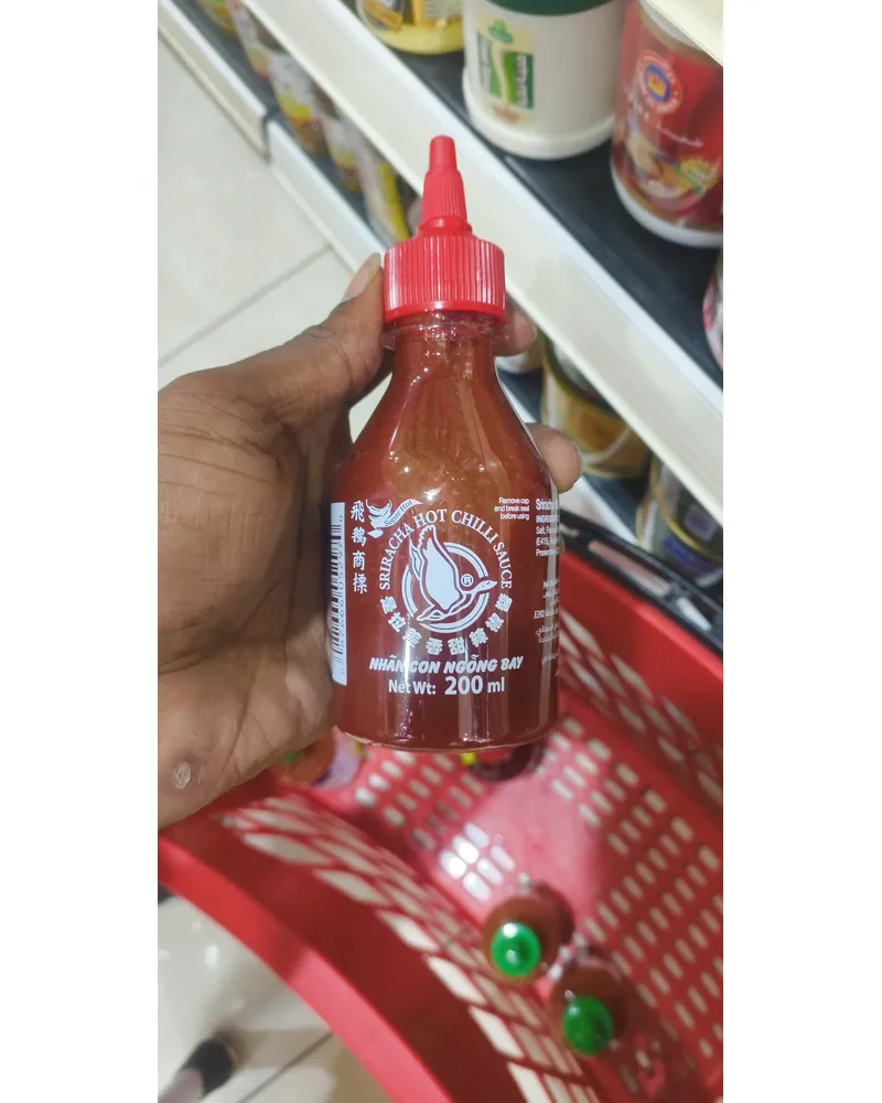 Photo of Sriracha Superscharfe Chilisauce by Flying Goose Brand