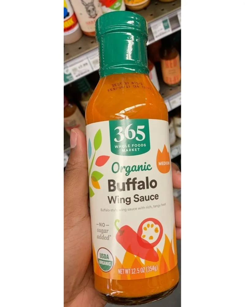 Photo of Medium Buffalo Organic Wing Sauce by 365 Whole Foods Market