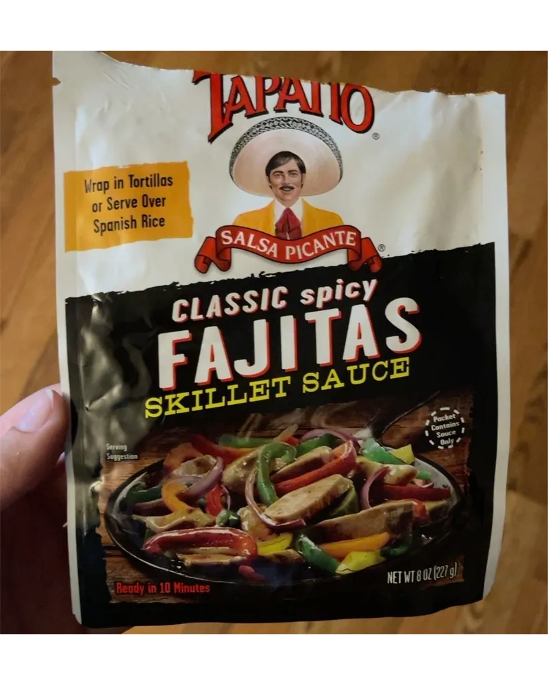 Photo of Salsa Picante Classic Spicy Fajitas Skillet Sauce by Tapatio