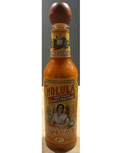 Photo of Chilli Garlic Hot Sauce by Cholula