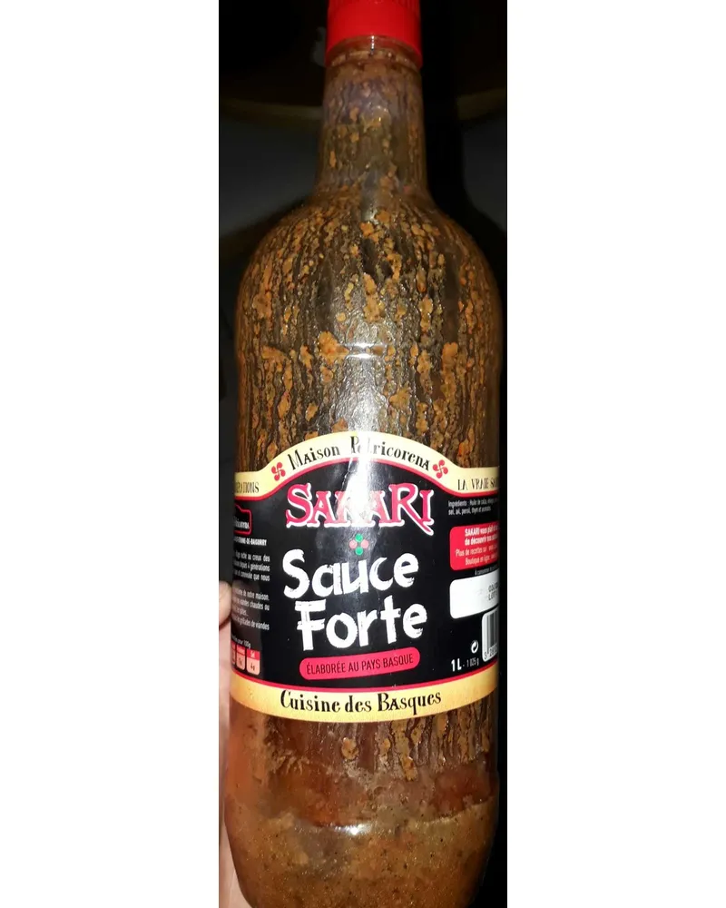 Photo of Sauce Basque Sakari Forte Bouteille De 1 Litre by Maison Petricorena