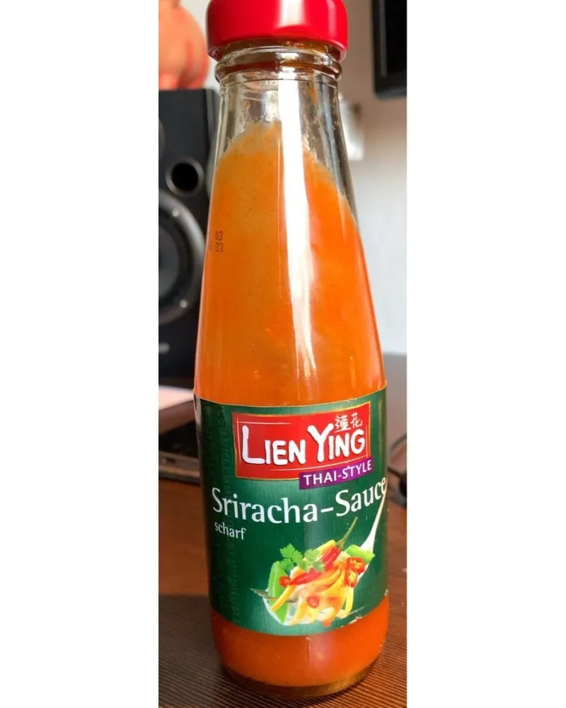 Photo of Sriracha Sauce by Lien Ying