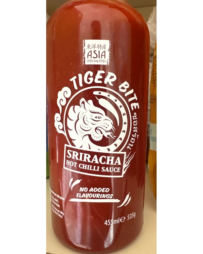 Photo of Sriracha Hot Chilli Sauce by Tiger Bite