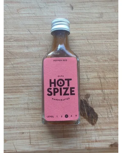 Photo of Olfs Hot Spize »Pepper Red«. Würzig-scharfe Chilisauce Paprika., mittelscharf, vegan, glutenfrei. 99, 90 € / Liter) by Olf's Hot Spice Handcrafted
