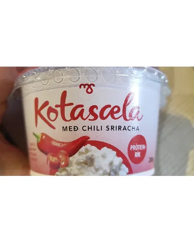 Photo of með chili sriracha by Kotasæla
