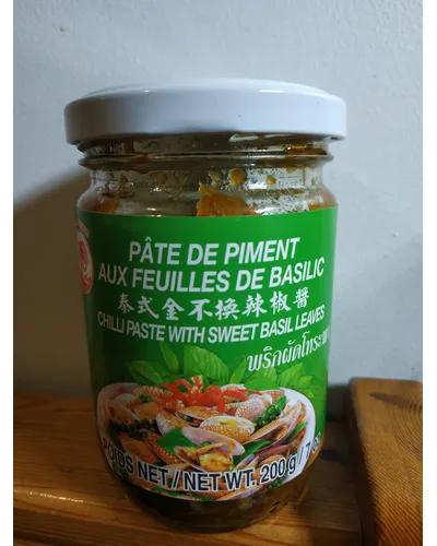 Photo of Pâte de piment aux feuilles de basilic by Cock Brand