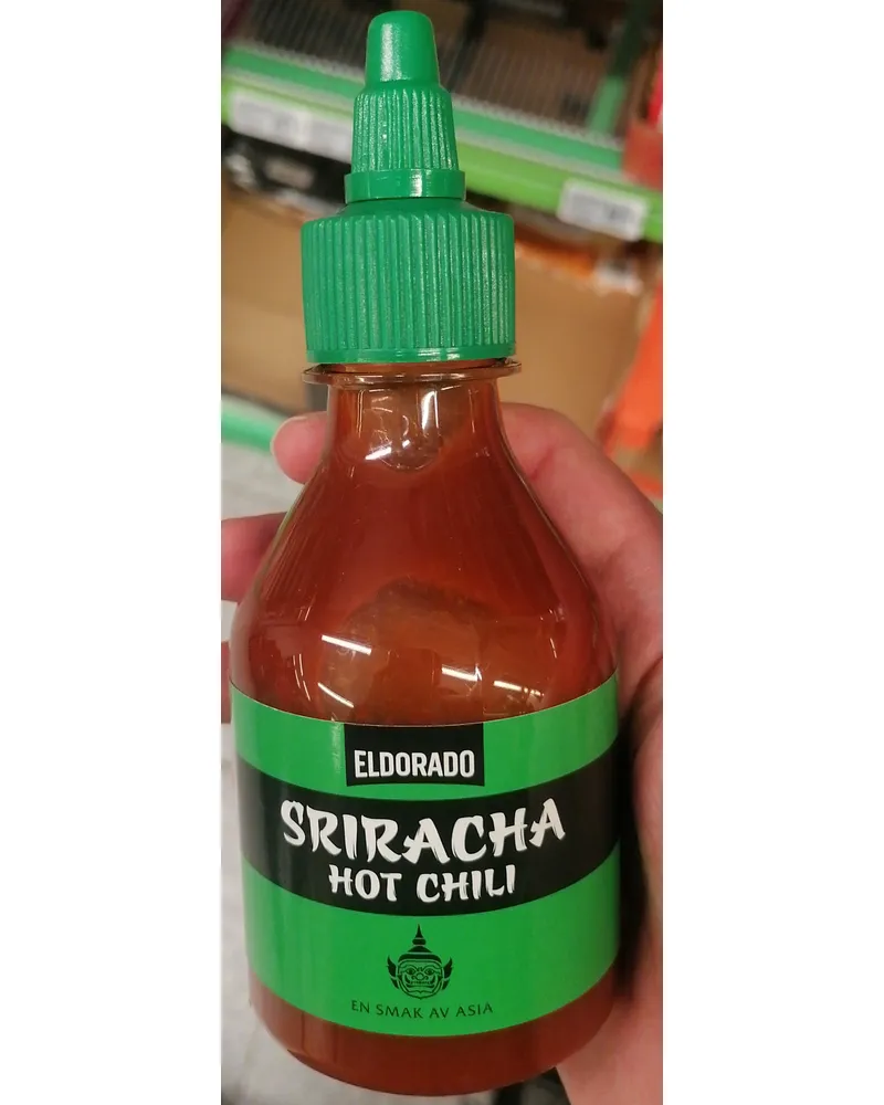 Photo of Sriracha Hot Chili by Eldorado