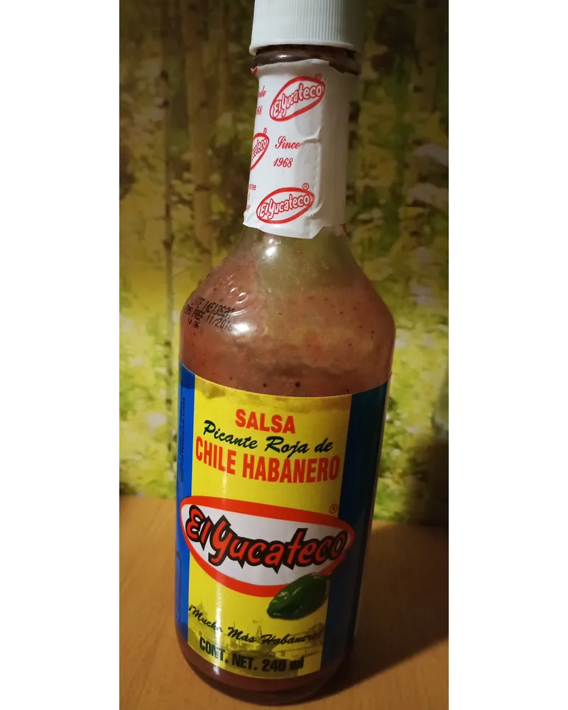 Photo of Salsa picante roja de chile habanero by El Yucateco