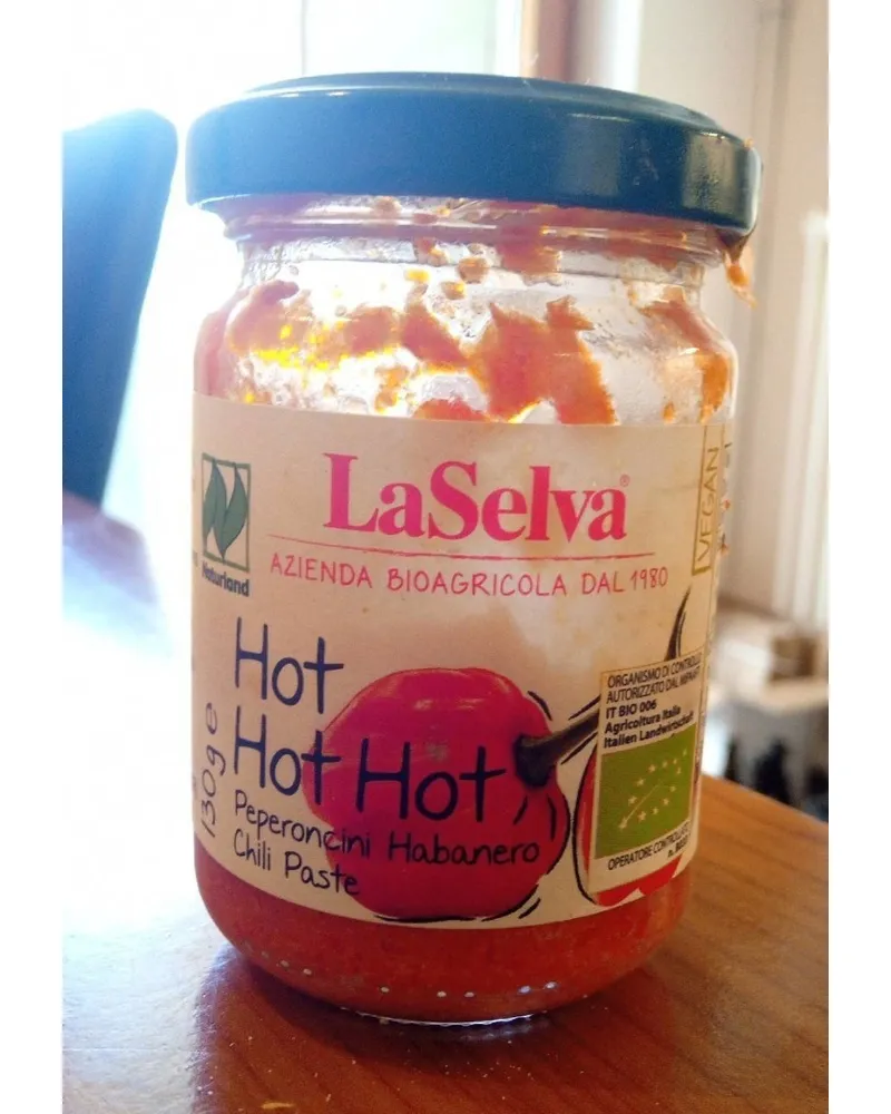 Photo of Hot Hot Hot peperoncini Habanero Chili Paste by LaSelva