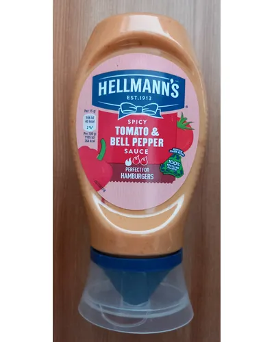 Photo of Spicy Tomato and Bell Pepper Sauce by Hellmann's
