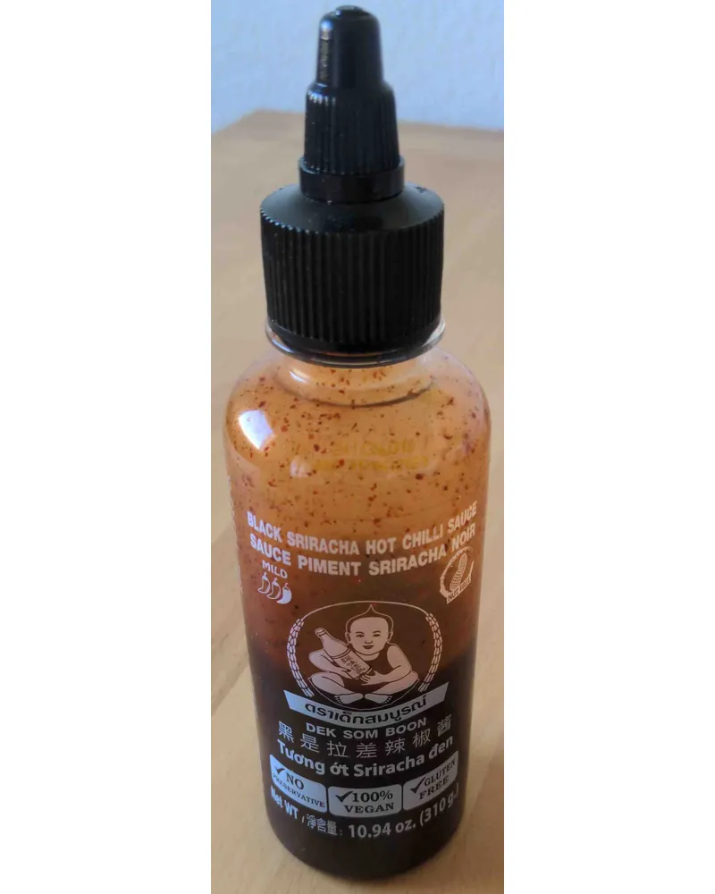 Photo of Black Sriracha Hot Chilli Sauce by Dek Som Boon