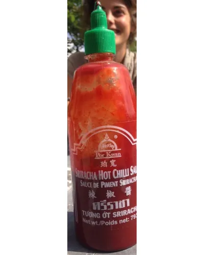 Photo of Sriracha Hot Chili Sauce by Por Kwan