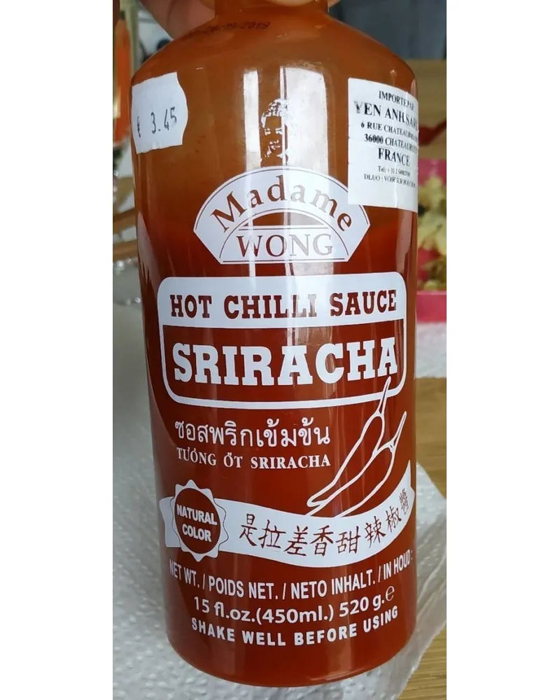 Photo of Hot Chili Sauce Sriracha by Madame Wong