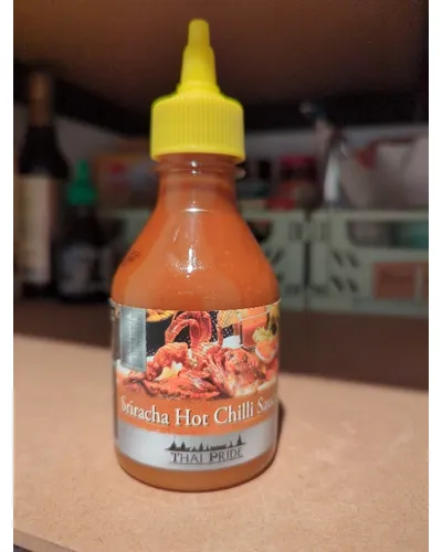 Photo of Siracha Hot Chili Sauce by Thai Pride
