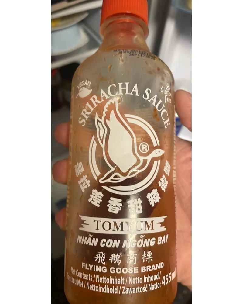 Photo of Spiracha hot chili sauce Tomyum by Flying Goose Brand