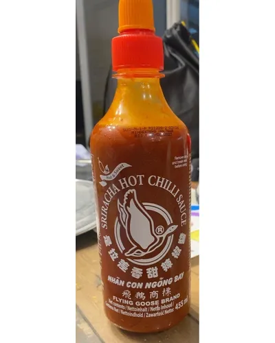 Photo of Sriracha hot & sweet chilli sauce by Flying Goose Brand